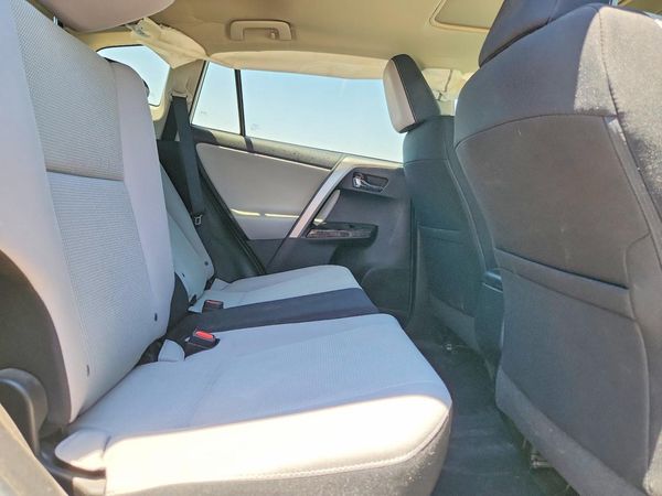 2018 TOYOTA RAV4 Adventure/XLE