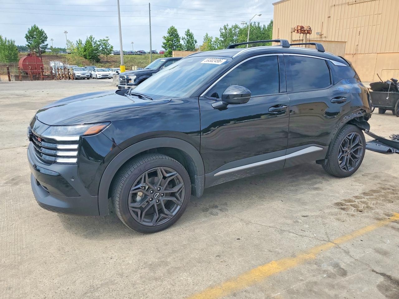 2025 NISSAN KICKS SR