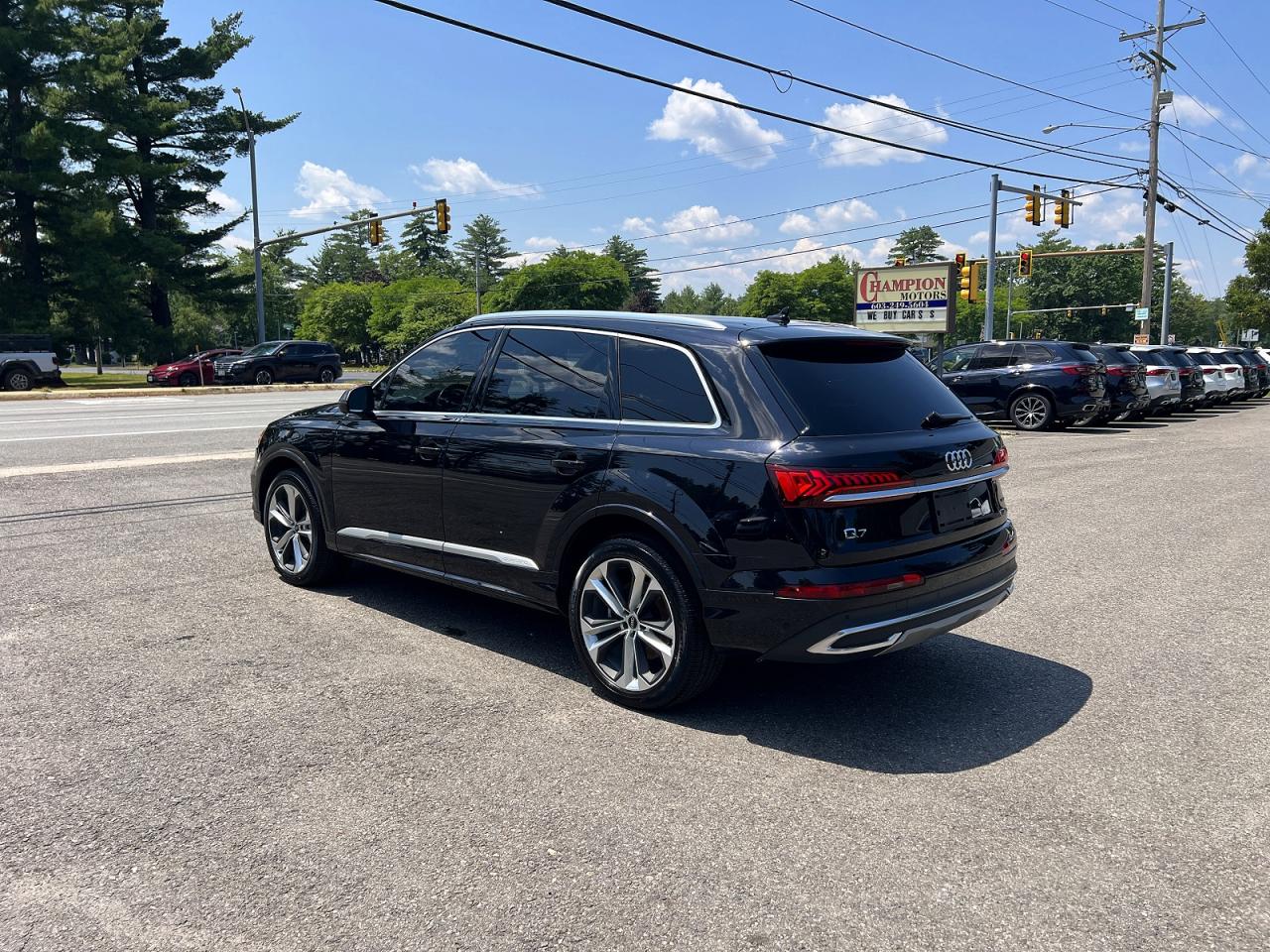 2021 AUDI Q7 quattro Premium Plus
