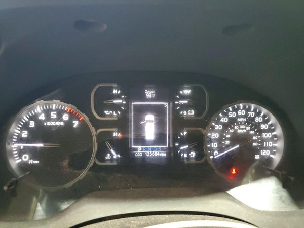 2018 TOYOTA TUNDRA SR5