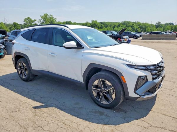 2026 HYUNDAI TUCSON SEL, SEL Plus