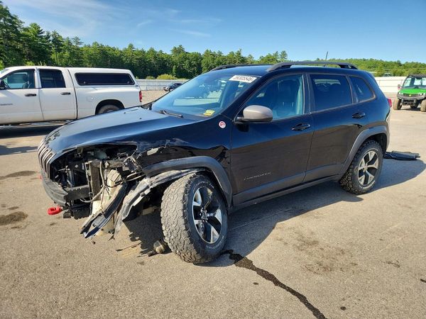 2017 JEEP CHEROKEE TRAILHAWK 4X4