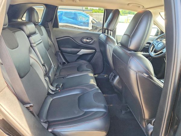 2017 JEEP CHEROKEE TRAILHAWK 4X4