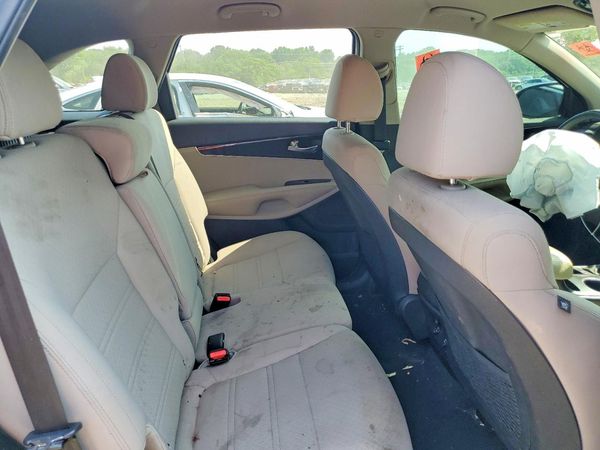 2019 KIA SORENTO L, LX, S