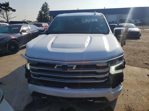 2024 CHEVROLET SILVERADO High Country