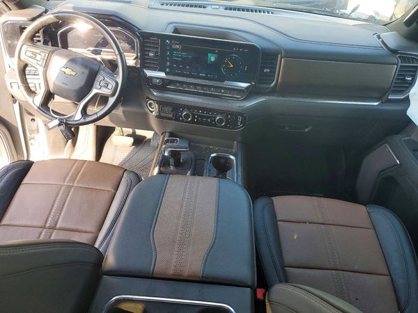 2024 CHEVROLET SILVERADO High Country