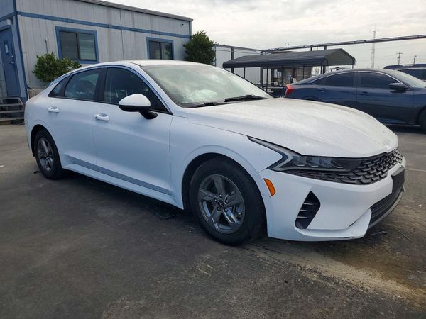 2022 KIA K5 LXS