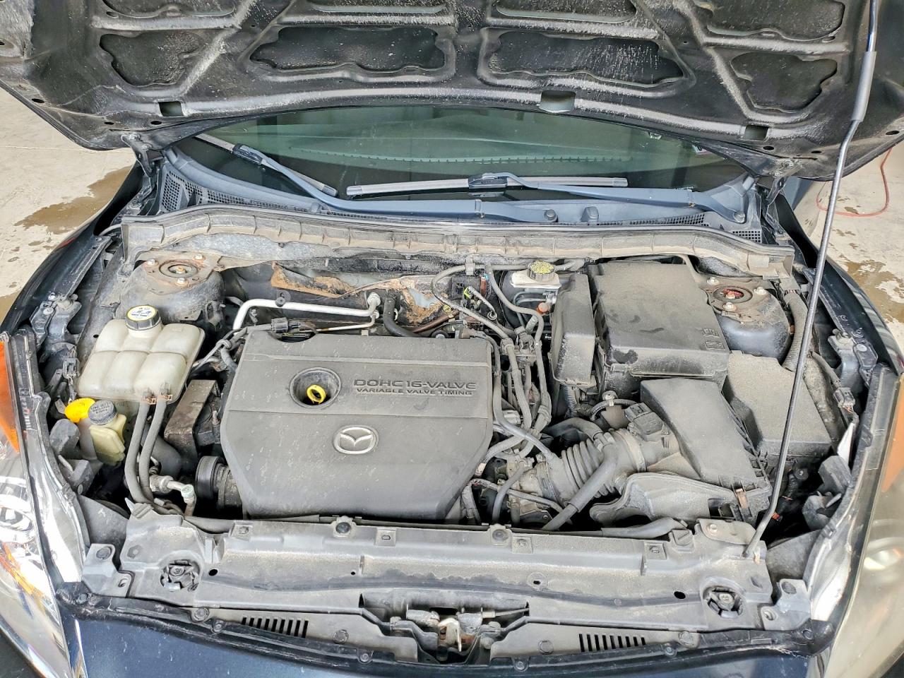 2013 MAZDA 3 SV/Base