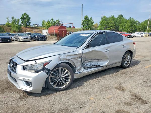 2020 INFINITI Q50