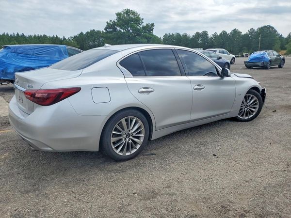 2020 INFINITI Q50
