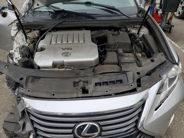2016 LEXUS ES