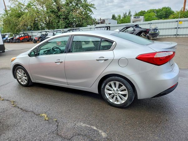 2015 KIA FORTE