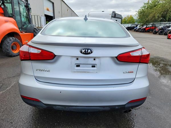 2015 KIA FORTE