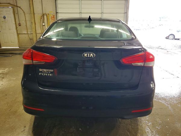 2017 KIA FORTE LX Popular, S