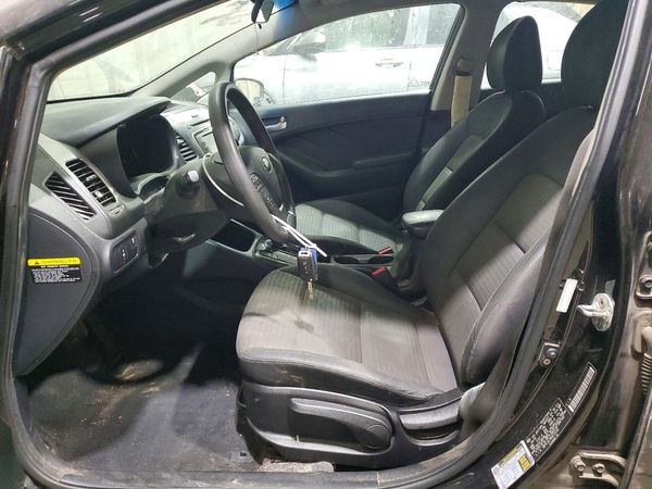 2017 KIA FORTE LX Popular, S