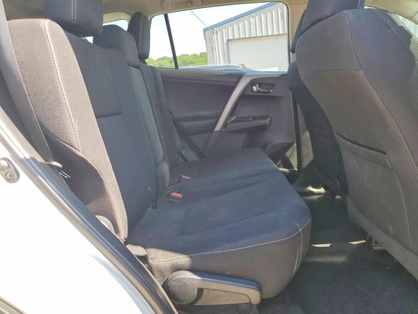 2016 TOYOTA RAV4 XLE (M Grade)