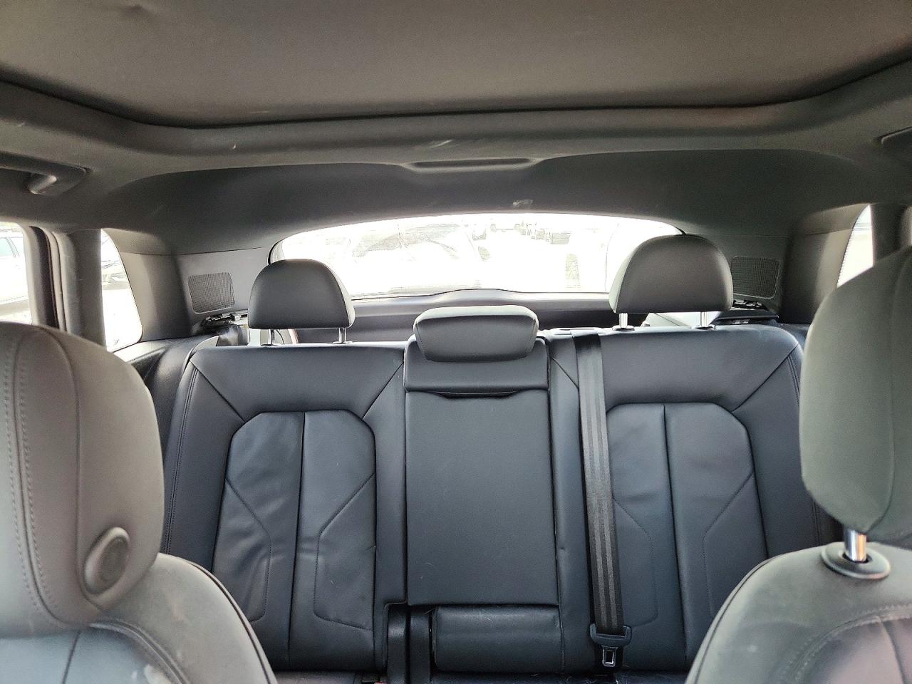 2020 AUDI Q3 quattro Premium