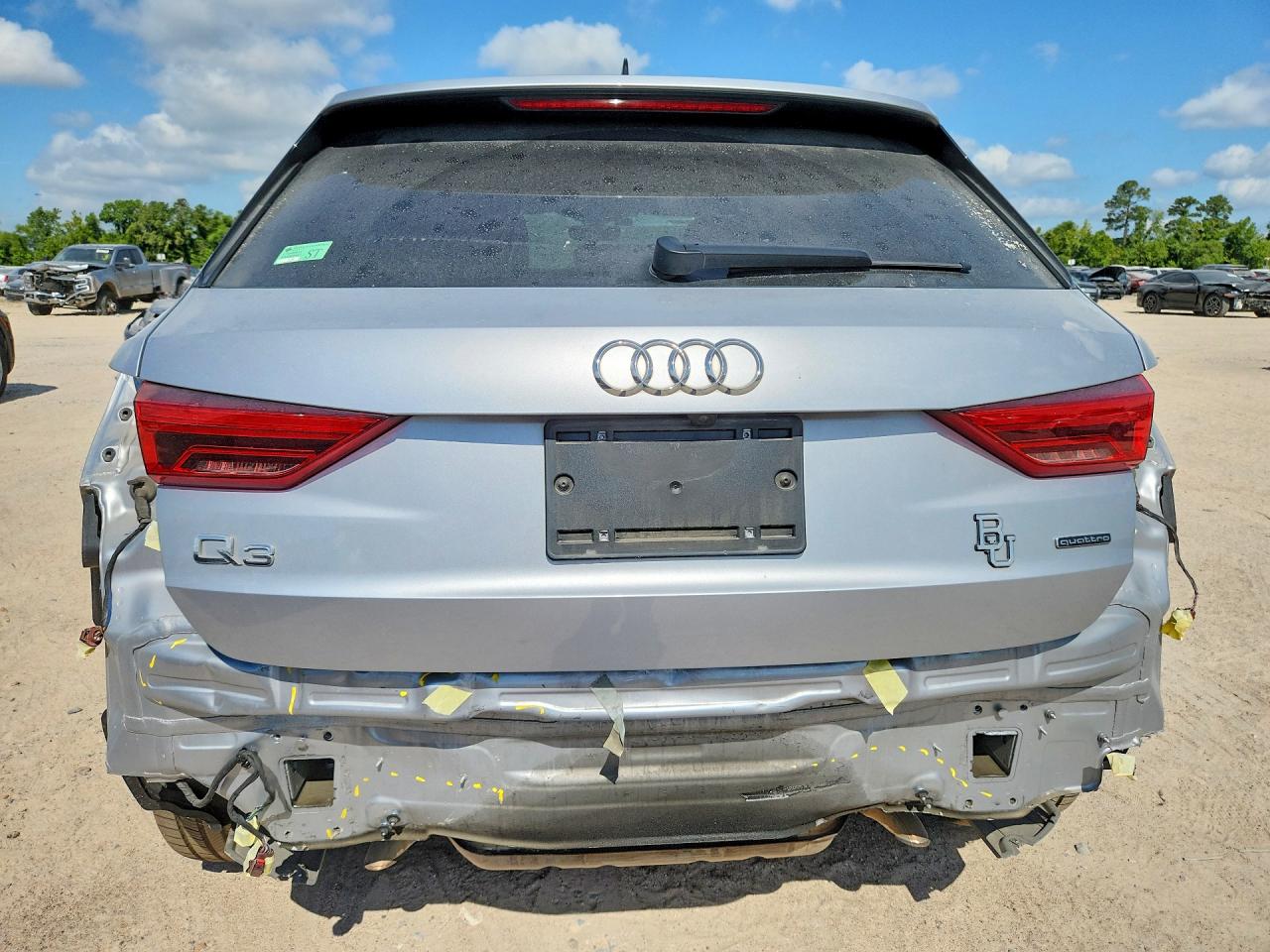 2020 AUDI Q3 quattro Premium