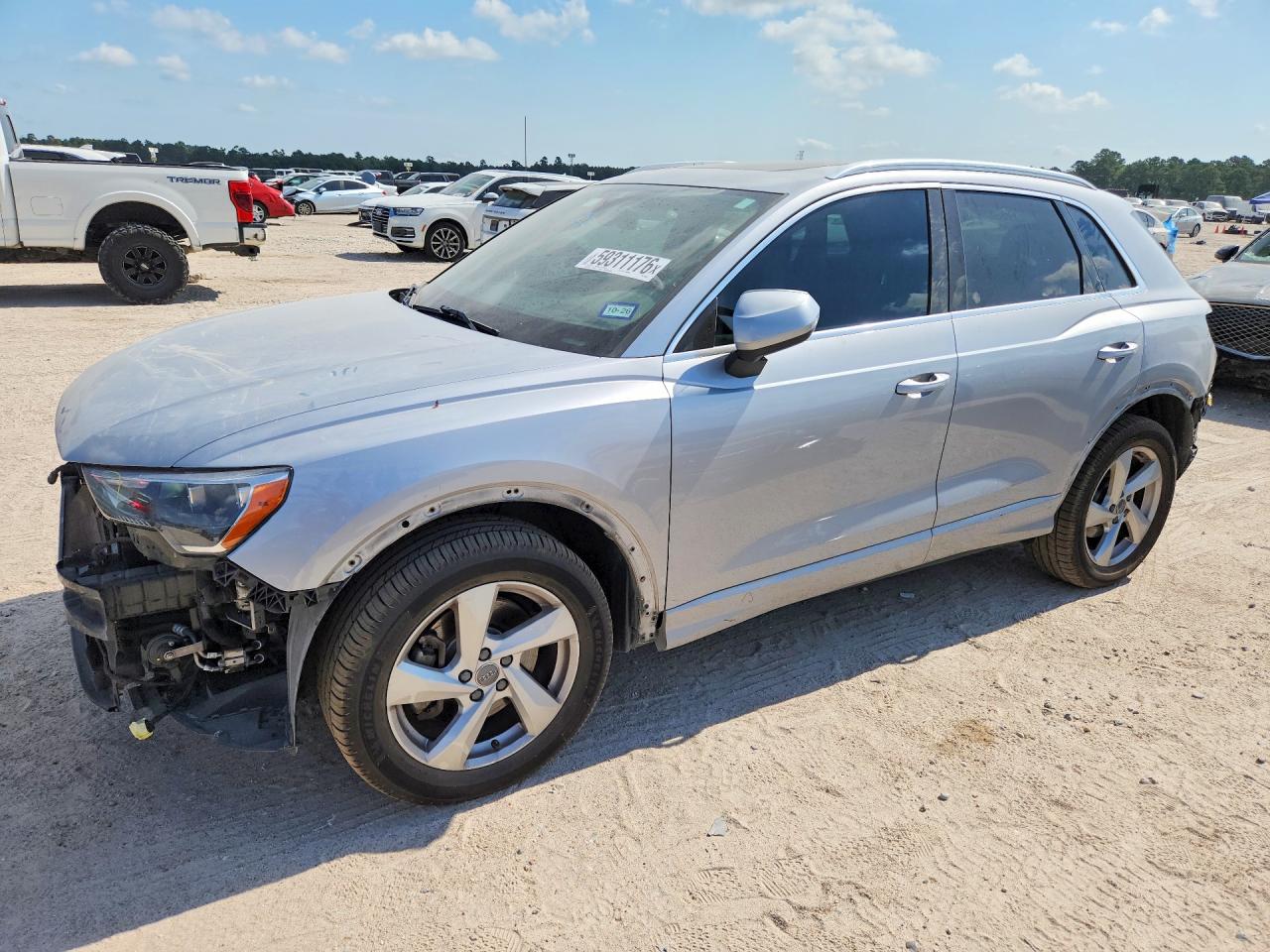 2020 AUDI Q3 quattro Premium