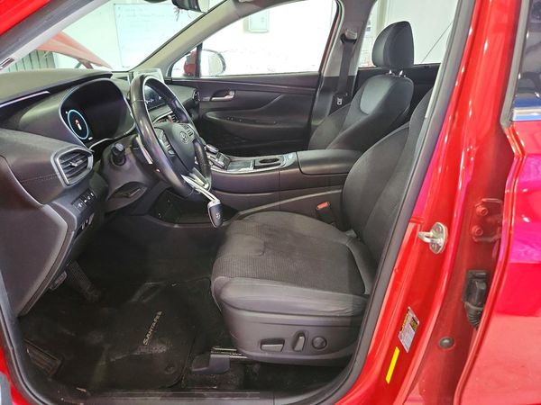 2021 HYUNDAI SANTA FE SEL w/ Convenience Pkg
