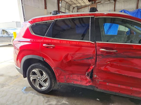 2021 HYUNDAI SANTA FE SEL w/ Convenience Pkg