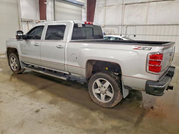 2019 CHEVROLET SILVERADO LTZ