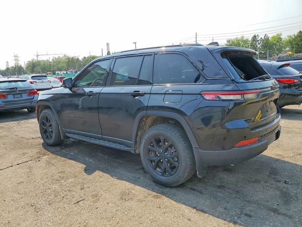 2024 JEEP GRAND CHEROKEE LAREDO 4X4