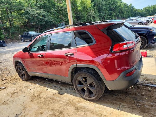 2017 JEEP CHEROKEE Sport
