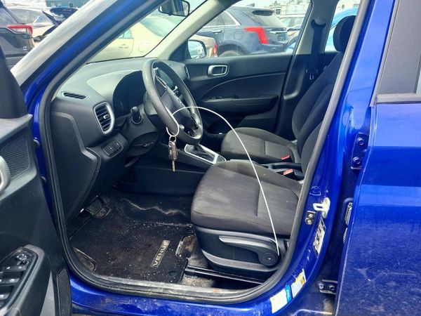 2021 HYUNDAI VENUE SE