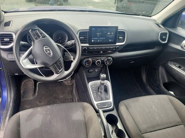 2021 HYUNDAI VENUE SE