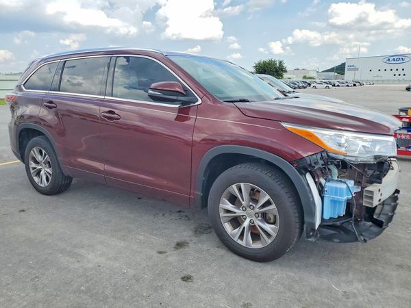 2015 TOYOTA HIGHLANDER