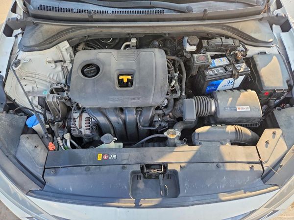 2019 HYUNDAI ELANTRA