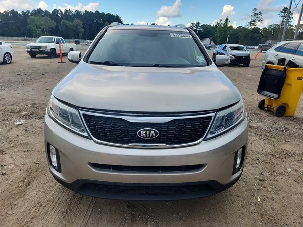 2015 KIA SORENTO GL