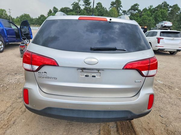 2015 KIA SORENTO GL