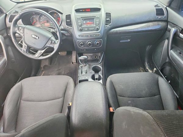 2015 KIA SORENTO GL