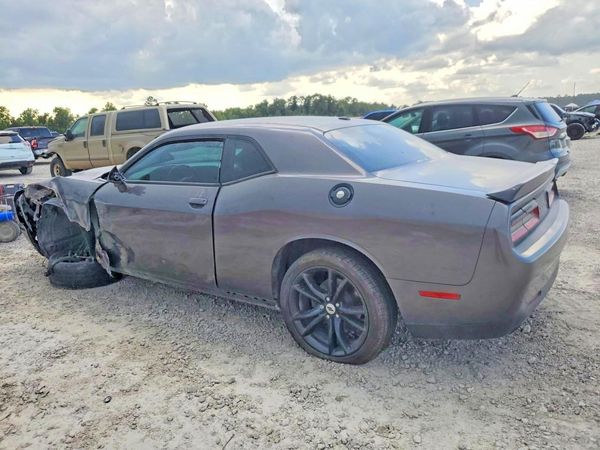 2018 DODGE CHALLENGER SXT