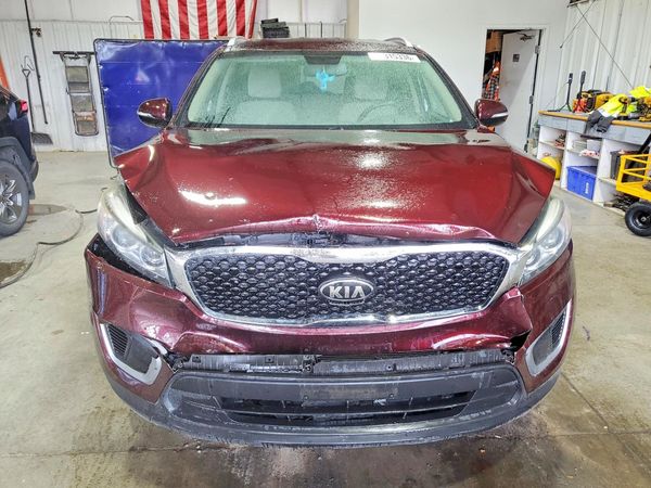 2017 KIA SORENTO L, LX