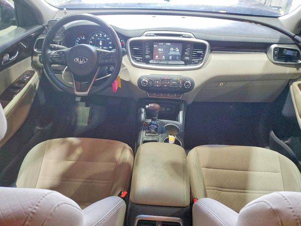2017 KIA SORENTO L, LX