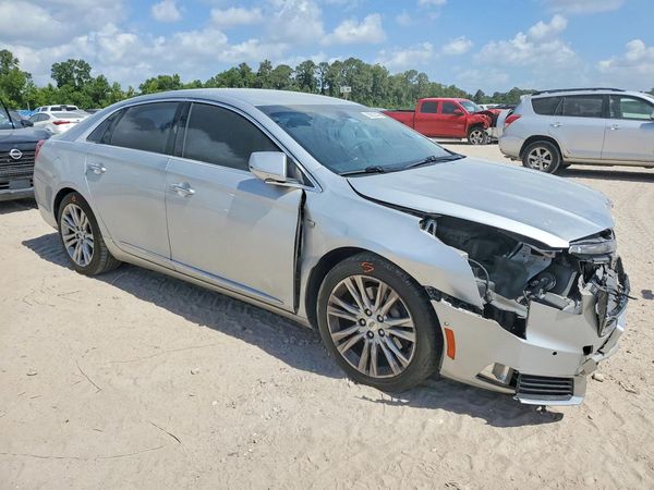 2019 CADILLAC XTS Luxury