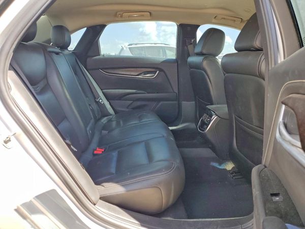 2019 CADILLAC XTS Luxury