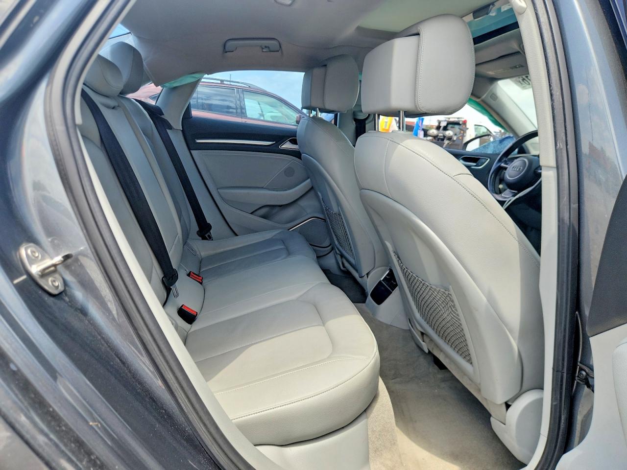 2016 AUDI A3