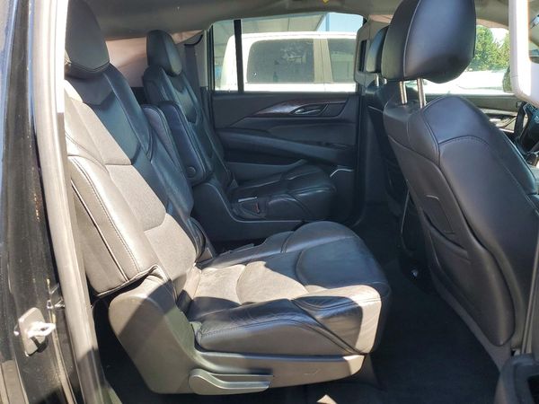 2018 CADILLAC ESCALADE ESV Luxury