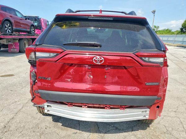 2022 TOYOTA RAV4 Adventure
