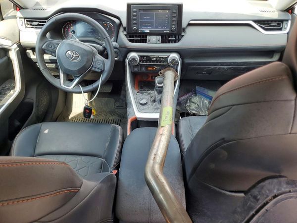 2022 TOYOTA RAV4 Adventure