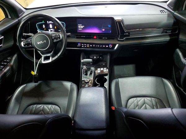 2023 KIA SPORTAGE X-LINE
