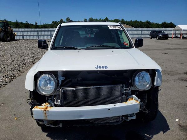 2016 JEEP PATRIOT LATITUDE 4X4