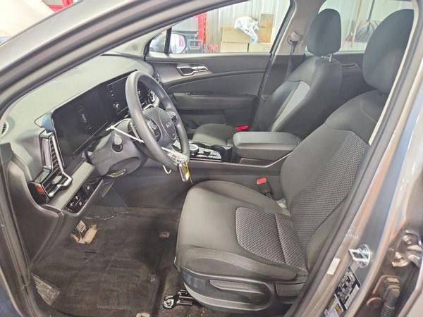 2025 KIA SPORTAGE LX