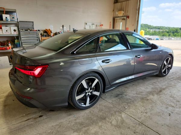 2021 AUDI A6
