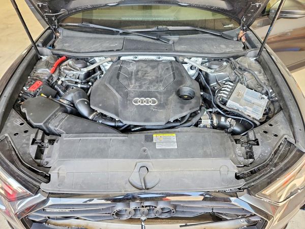 2021 AUDI A6