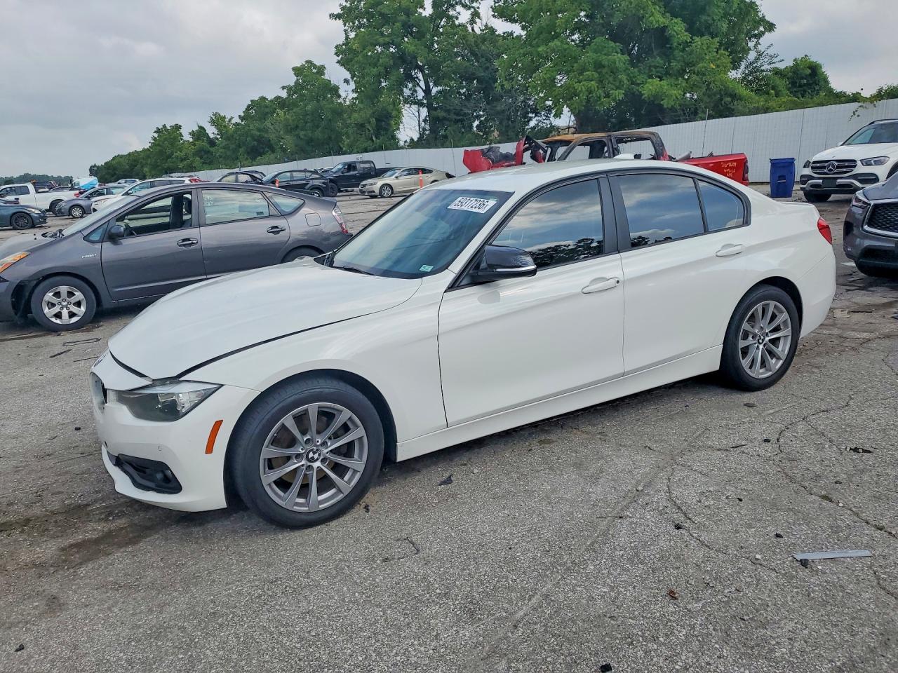 2016 BMW 320